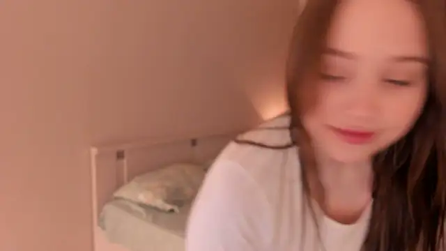 Snapshot of endlesssoffi chatting on 03/19/25, 11:25 endlesssoffi online show from 03/19/25, 11:25