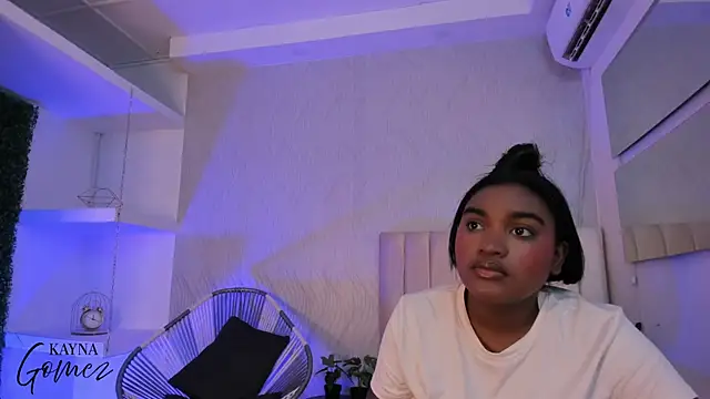 kayna gomez online show from 10/25/25, 07:30