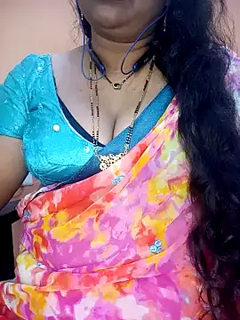 Snapshot of Sexy-Telugunayana2 chatting on 12/17/24, 09:39 Sexy-Telugunayana2 online show from 12/17/24, 09:39