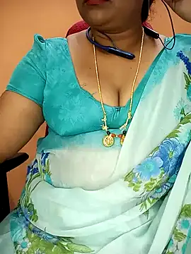 Snapshot of Sexy-Telugunayana2 chatting on 12/22/24, 10:38 Sexy-Telugunayana2 online show from 12/22/24, 10:38