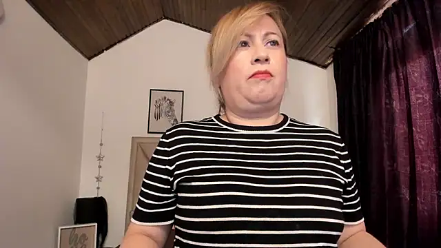 MonyCassius online show from 11/10/25, 12:04