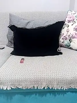 simay1111 online show from 10/04/25, 09:46