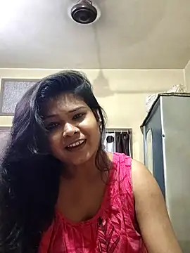 Snapshot of yoursweety09 chatting on 03/18/25, 01:53 yoursweety09 online show from 03/18/25, 01:53