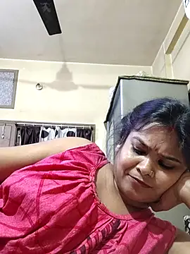 Snapshot of yoursweety09 chatting on 03/21/25, 05:56 yoursweety09 online show from 03/21/25, 05:56