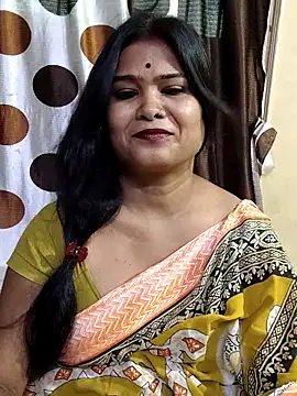 Snapshot of yoursweety09 chatting on 09/13/25, 07:52 yoursweety09 online show from 09/13/25, 07:52
