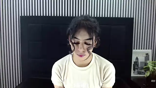 Eban Dustan online show from 09/30/25, 04:39