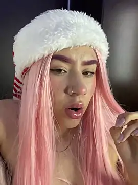 Snapshot of Im_Valen_Cute chatting on 12/25/24, 12:48 Im Valen Cute online show from 12/25/24, 12:48