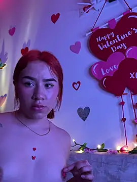 Snapshot of Im_Valen_Cute chatting on 02/13/25, 11:37 Im Valen Cute online show from 02/13/25, 11:37