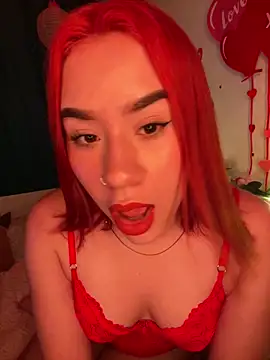 Snapshot of Im_Valen_Cute chatting on 02/14/25, 11:42 Im Valen Cute online show from 02/14/25, 11:42