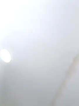 Snapshot of alexander32r chatting on 11/13/25, 03:55 alexander32r online show from 11/13/25, 03:55