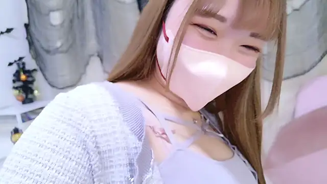 MAIKA pyon online show from 10/29/25, 11:28