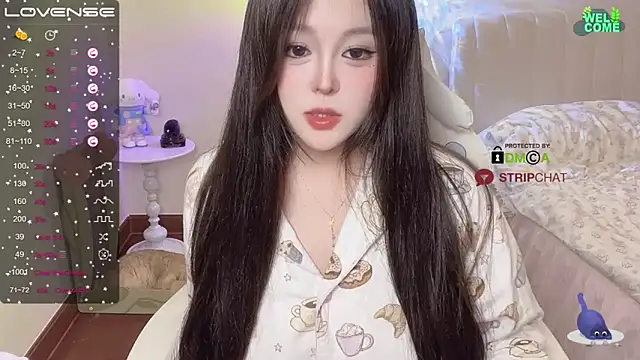 Snapshot of Ruby_lu chatting on 03/13/25, 06:12 Ruby lu online show from 03/13/25, 06:12