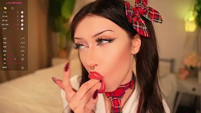 Devilsss toy online show from 09/29/25, 03:50