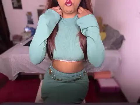 Snapshot of HornyBabe_ chatting on 11/05/25, 05:35 HornyBabe online show from 11/05/25, 05:35