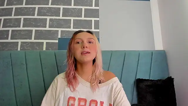 Alterego1   online show from 10/14/25, 11:44