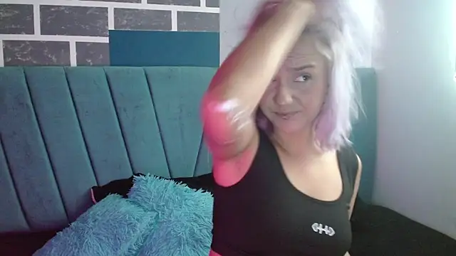 Alterego1   online show from 11/11/25, 11:32