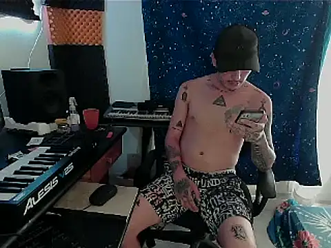 patrik tattoo  online show from 03/07/25, 06:11