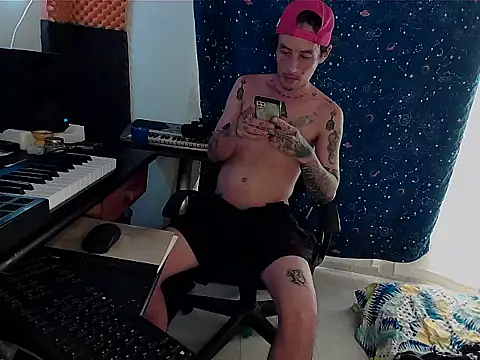 patrik tattoo  online show from 03/17/25, 09:02