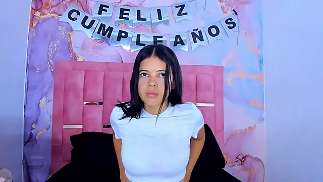 LizzMartin online show from 01/30/25, 06:43