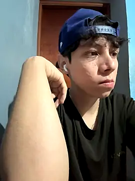 Omaaaaaaa00001 online show from 11/07/25, 04:18