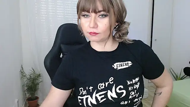 Genesisgems11  online show from 02/28/25, 07:15