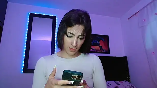 Snapshot of Triana_Damelio chatting on 10/03/25, 12:13 Triana Damelio online show from 10/03/25, 12:13