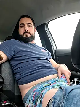 Snapshot of titi91 chatting on 12/04/24, 12:25 titi91 online show from 12/04/24, 12:25