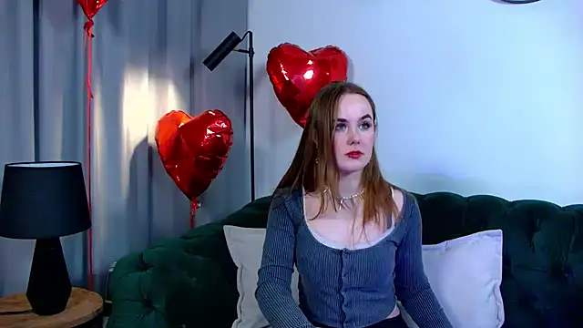 Snapshot of DanaDrake chatting on 02/20/25, 01:03 DanaDrake online show from 02/20/25, 01:03