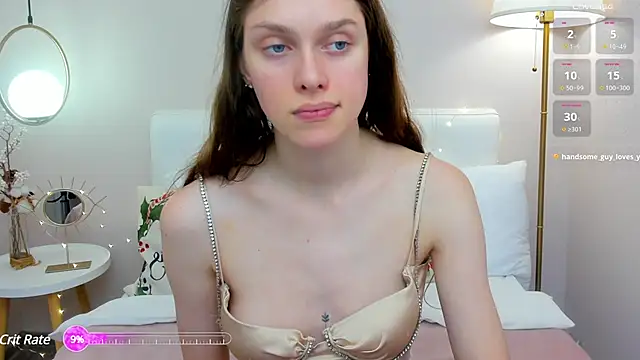 Snapshot of JaneBrowni chatting on 01/19/25, 04:25 JaneBrowni online show from 01/19/25, 04:25