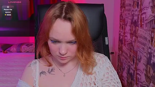 Kari Lunna online show from 02/06/25, 03:37