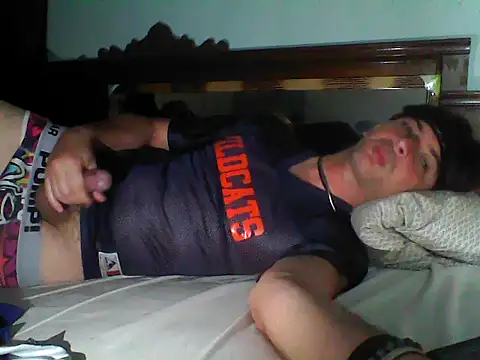 frank32love online show from 10/18/25, 12:50