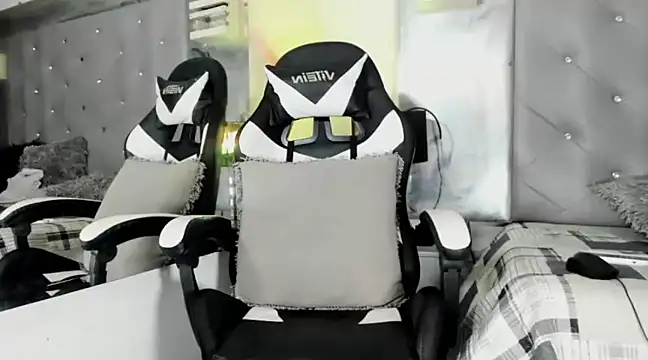 JuanDiegoKing online show from 01/18/25, 07:26