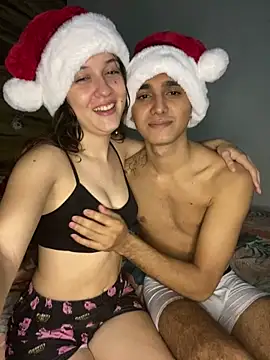 Snapshot of Jonlis01 chatting on 12/11/24, 12:44 Jonlis01 online show from 12/11/24, 12:44