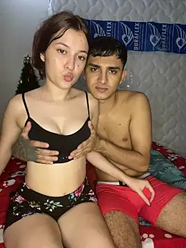 Snapshot of Jonlis01 chatting on 01/01/25, 05:11 Jonlis01 online show from 01/01/25, 05:11