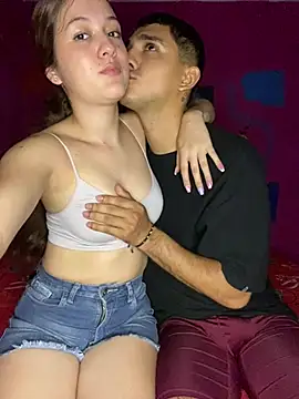 Snapshot of Jonlis01 chatting on 03/15/25, 03:16 Jonlis01 online show from 03/15/25, 03:16