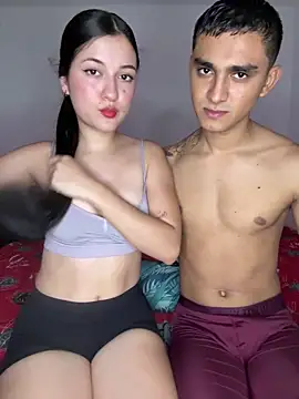 Snapshot of Jonlis01 chatting on 10/03/25, 03:09 Jonlis01 online show from 10/03/25, 03:09