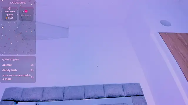 zulyjones online show from 03/07/25, 07:05