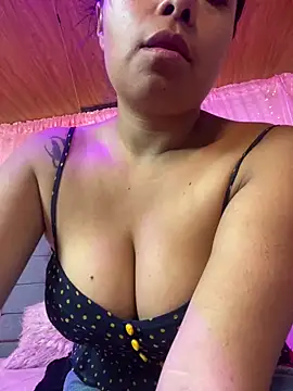 Snapshot of GoddessMeegan chatting on 02/24/25, 05:20 GoddessMeegan online show from 02/24/25, 05:20