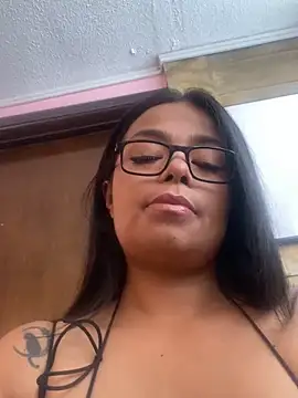 Snapshot of GoddessMeegan chatting on 09/19/25, 11:44 GoddessMeegan online show from 09/19/25, 11:44