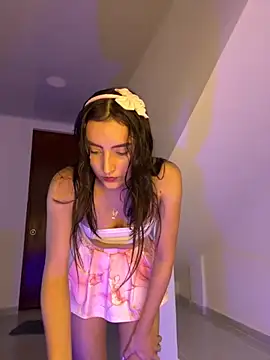 EmySofia online show from 11/15/25, 03:04