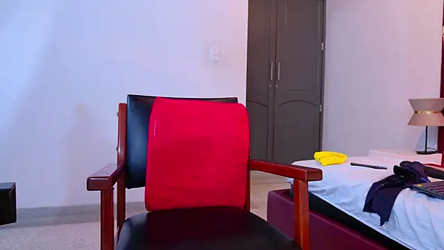 Snapshot of RebecaRelish chatting on 02/09/25, 06:43 RebecaRelish online show from 02/09/25, 06:43