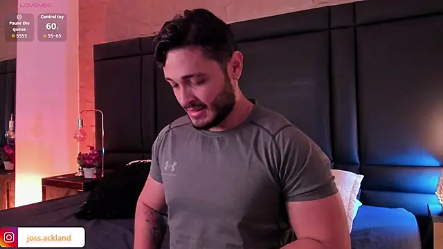 JossAckland online show from 11/13/25, 08:30