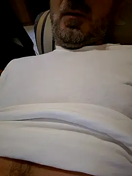 Snapshot of 1talianBeutifulCock chatting on 01/26/25, 03:47 1talianBeutifulCock online show from 01/26/25, 03:47