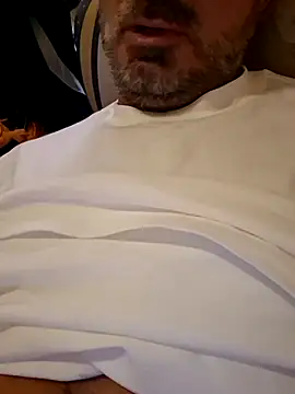 1talianBeutifulCock online show from 10/15/25, 11:54