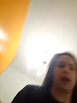 Snapshot of perla97 chatting on 01/16/25, 12:23 perla97 online show from 01/16/25, 12:23