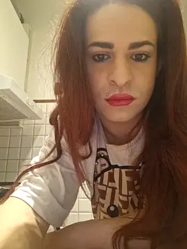 Snapshot of perla97 chatting on 02/19/25, 07:38 perla97 online show from 02/19/25, 07:38