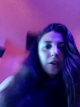 maipilu online show from 10/04/25, 05:49