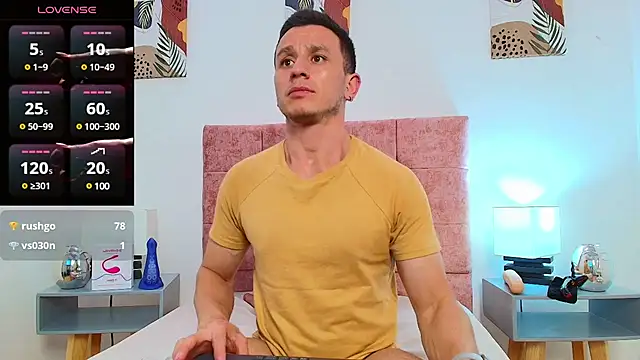 Snapshot of Andrewfalcon chatting on 01/26/25, 05:44 Andrewfalcon online show from 01/26/25, 05:44