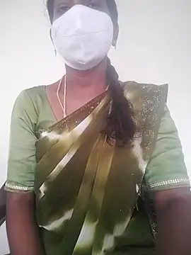 Snapshot of Preethytamilsexy chatting on 03/19/25, 02:59 Preethytamilsexy online show from 03/19/25, 02:59