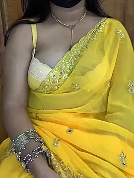 Snapshot of Doodhwaali chatting on 01/25/25, 03:09 Doodhwaali online show from 01/25/25, 03:09